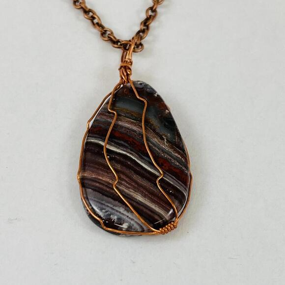 Handmade Wire Wrapped Striped Teardrop Cabochon Agate Necklace Pendant - Picture 1 of 3